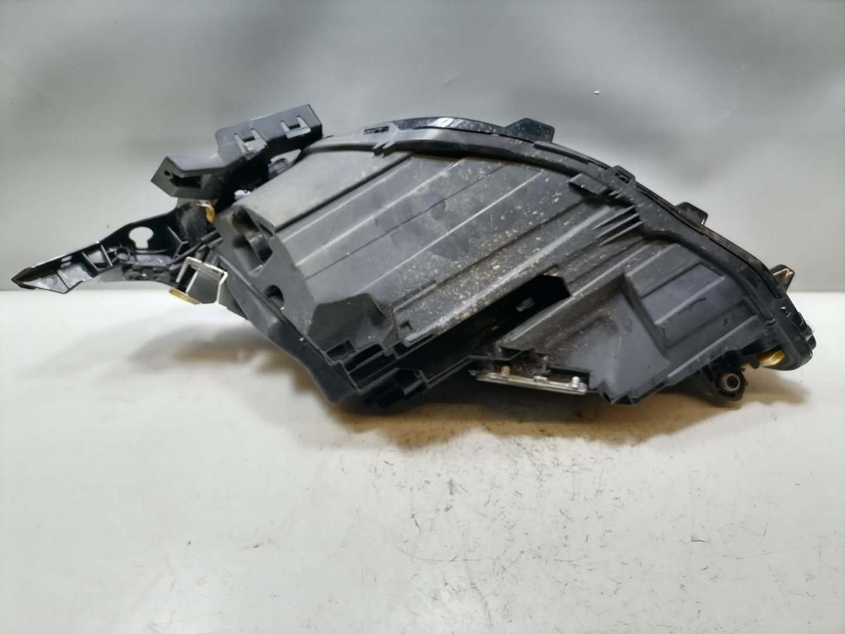 VW Golf 8 original Scheinwerfer vorn rechts LED Facelift Bj.2024